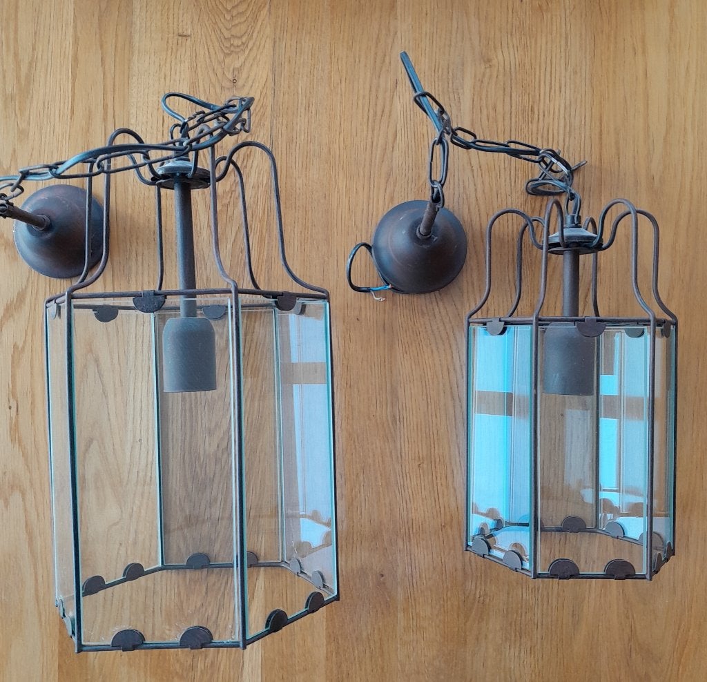 2 hanglampen , metaal met glas , afmetingen 25 x 20 en 20, Ophalen of Verzenden, Zo goed als nieuw, Glas, Minder dan 50 cm