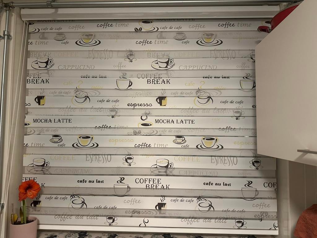 Zo goed als nieuw, keukenrolgordijnen., Ophalen, 100 tot 150 cm, 150 tot 200 cm, Bruin