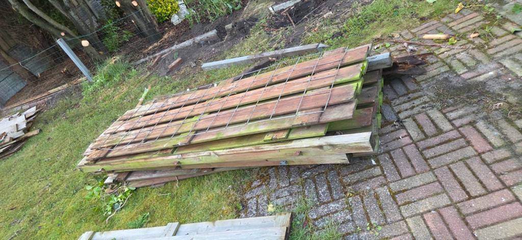 Gratis af te halen Tuinhout, Ophalen, Minder dan 25 mm, Plank, Minder dan 200 cm