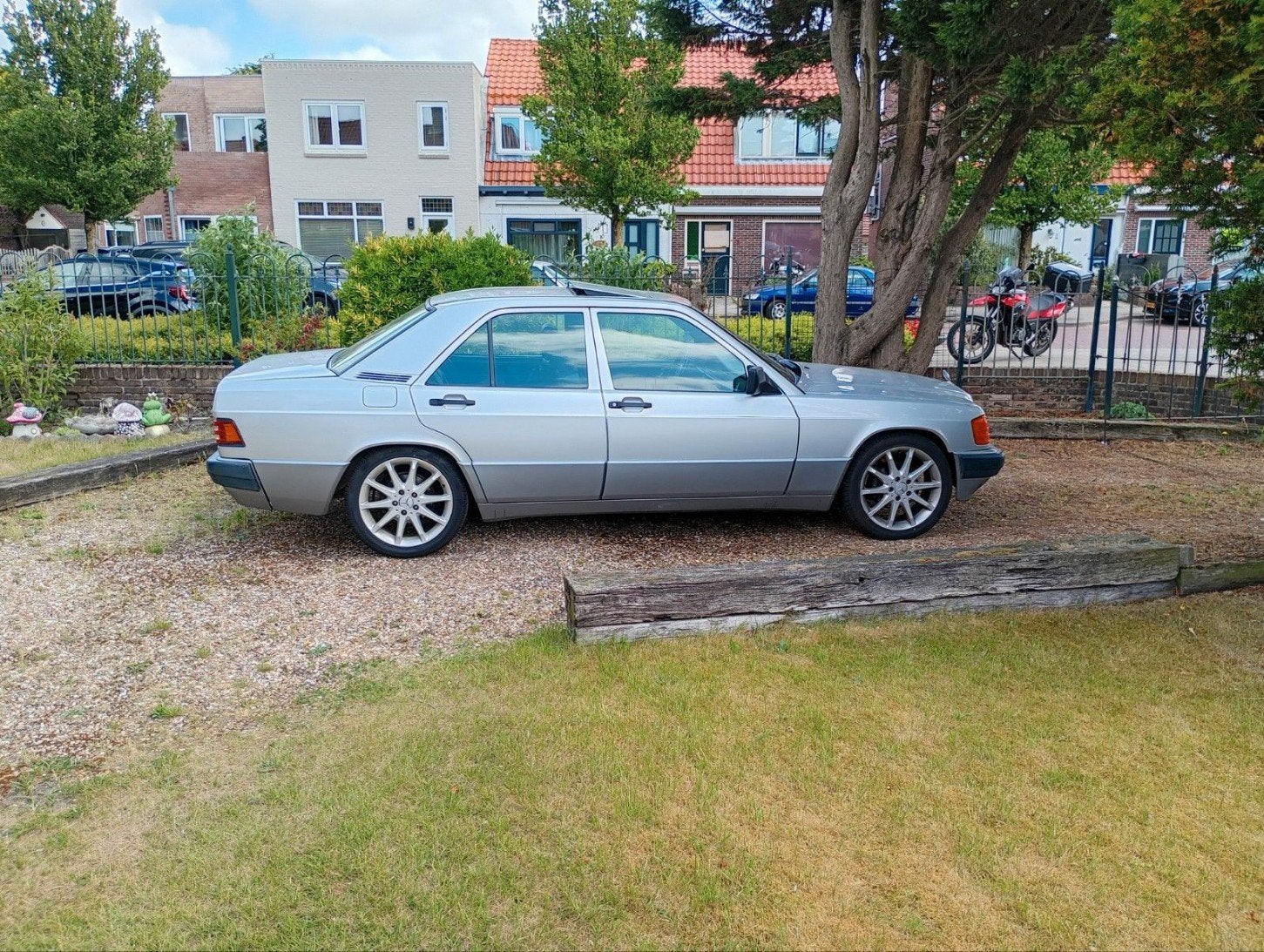 occasion Mercedes 190e 1.8 aut leder bekleding, Automaat, Zwart, 4 cilinders, Leder