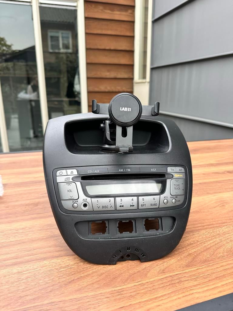 Radio Peugeot 107, Auto diversen, Ophalen, Gebruikt
