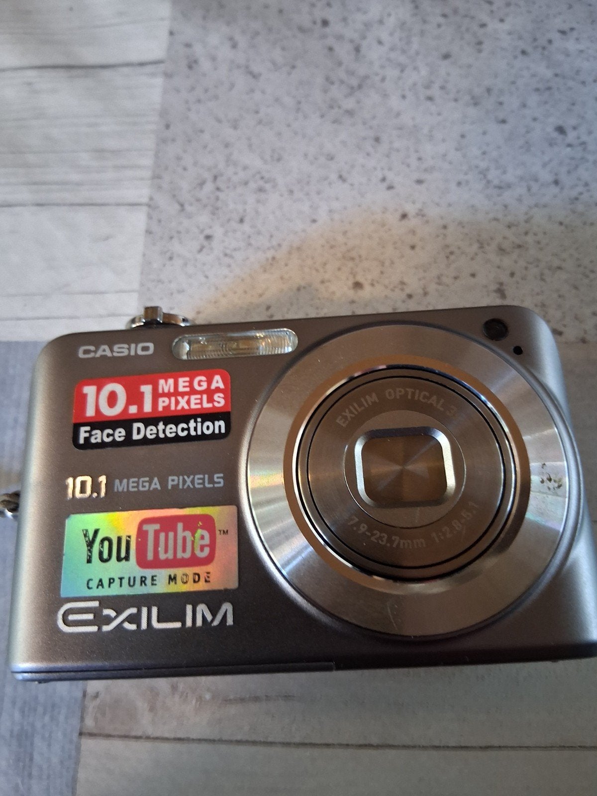 Casio Exilim EX-Z1080 Compactcamera - 10.1 MP, Ingebouwde flitser, Casio, Accu, Ophalen of Verzenden