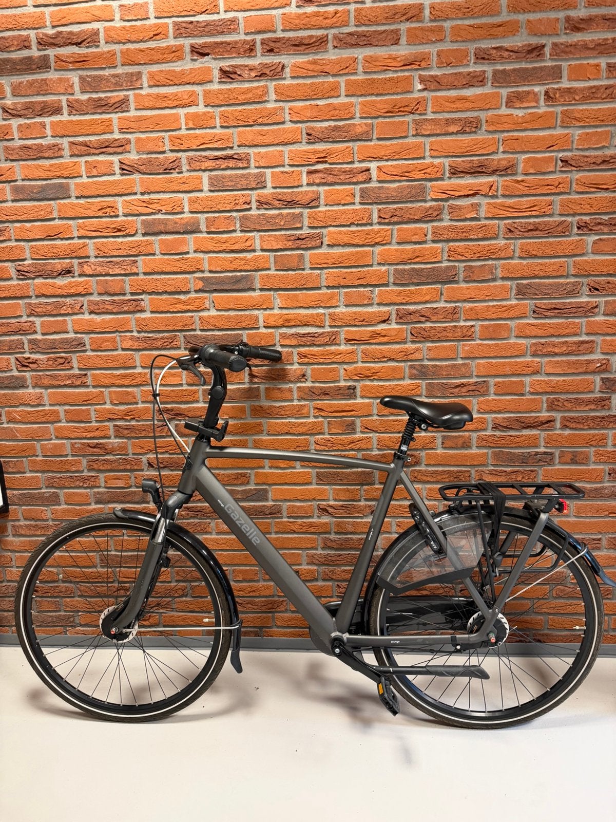Gazelle Orange C7 herenfiets Z.G.A.N. (nopjes nog op banden), Fietsen en Brommers, Fietsen | Heren | Herenfietsen, Ophalen, Versnellingen