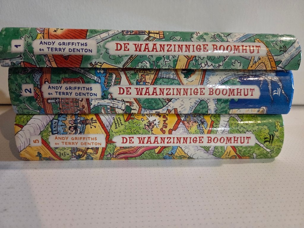 3 x De waanzinnige boomhut, Boeken, Kinderboeken | Jeugd | 10 tot 12 jaar, Ophalen of Verzenden, Gelezen