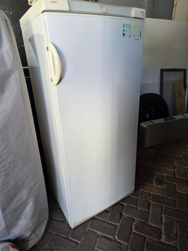 GRATIS Koelkast is KAPOT, Ophalen of Verzenden, Minder dan 60 cm, 160 cm of meer
