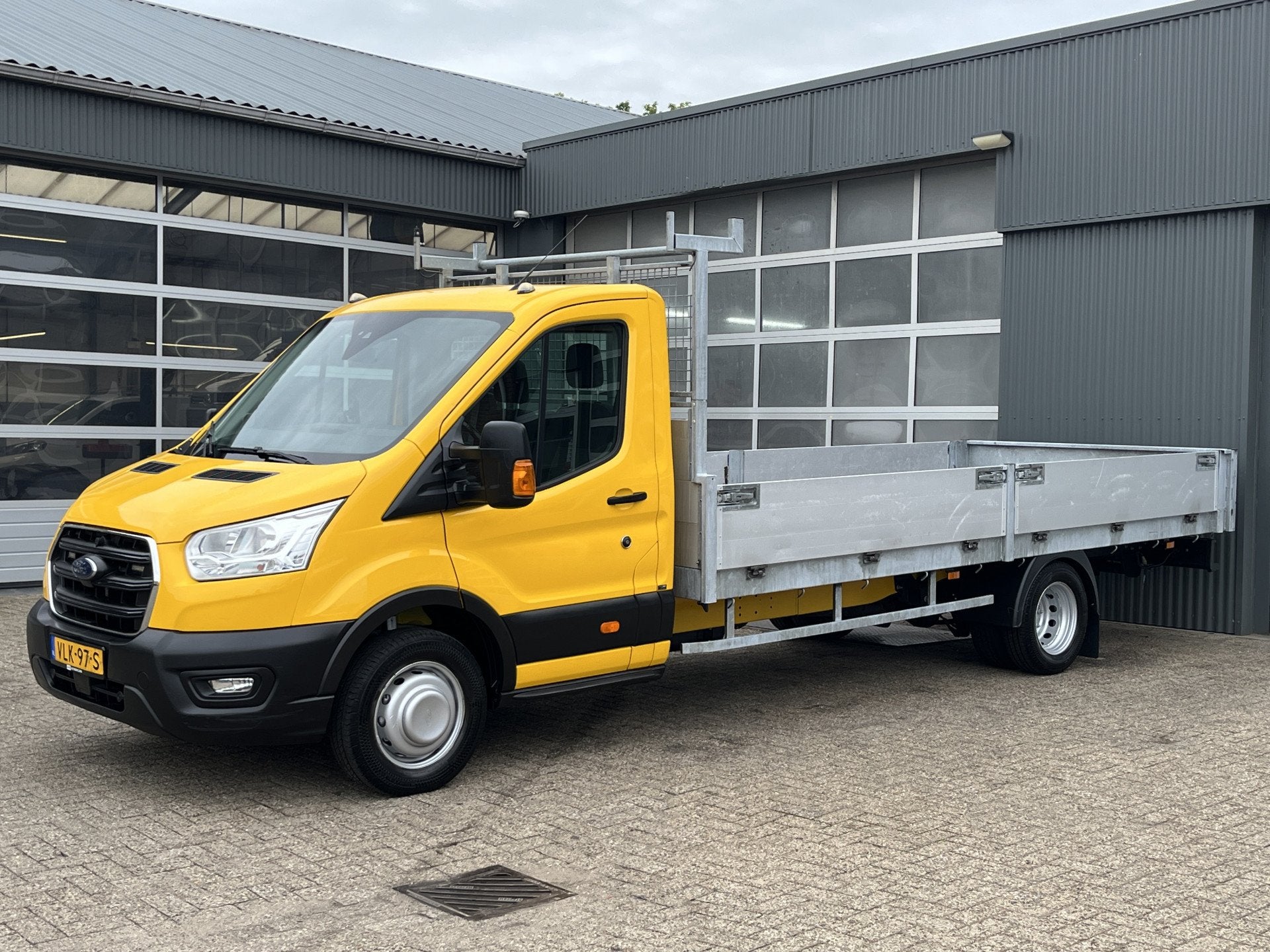 Ford Transit 350 2.0 TDCI L5 RWD Export price! 5.0M laadbak, 4 cilinders, Bedrijf, 170 pk, Ford