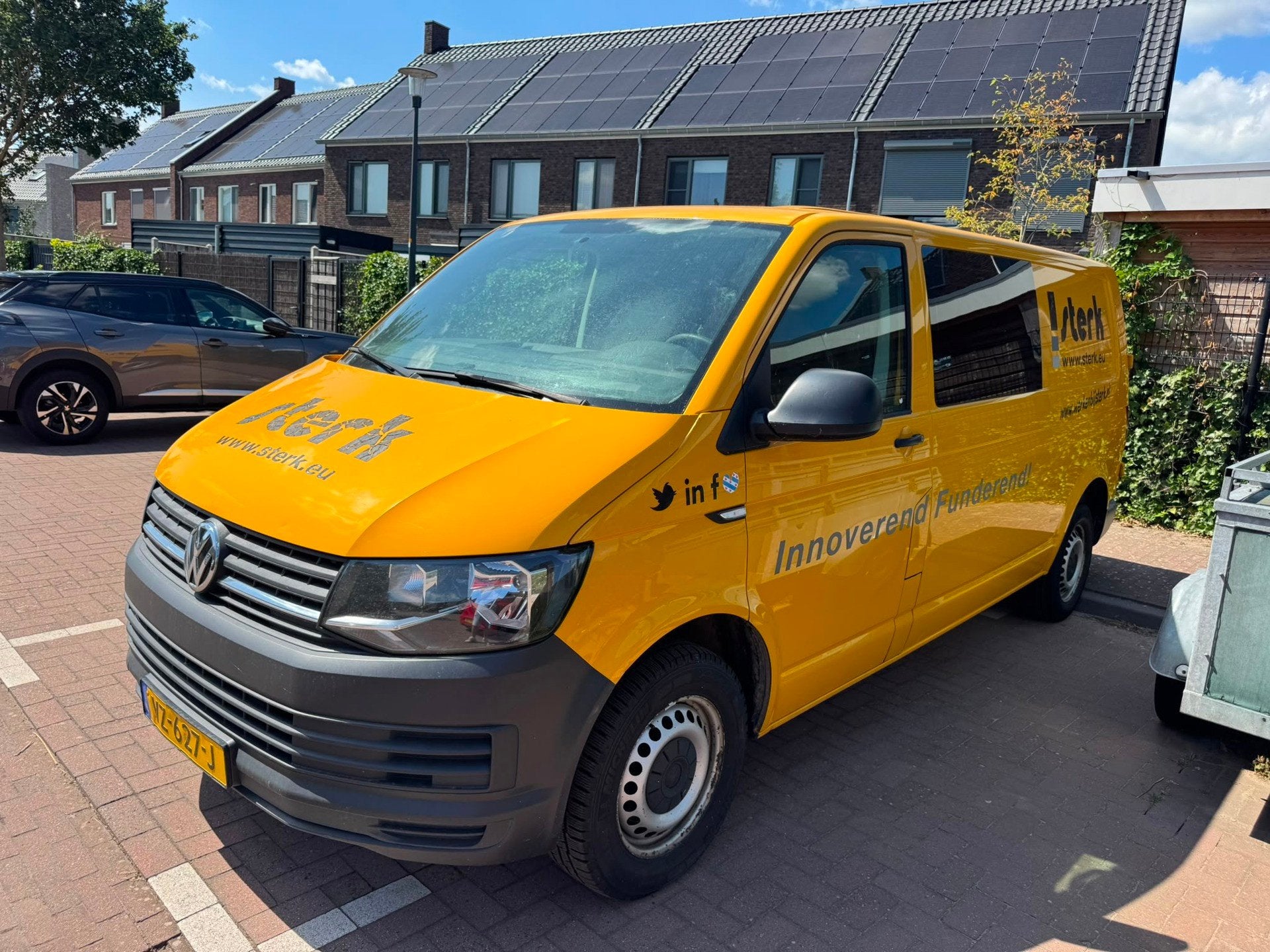 Volkswagen Transporter 2.0 TDI 140PK Automaat L2H1 DC Comfor, Euro 5, Stof, Gebruikt, Zwart