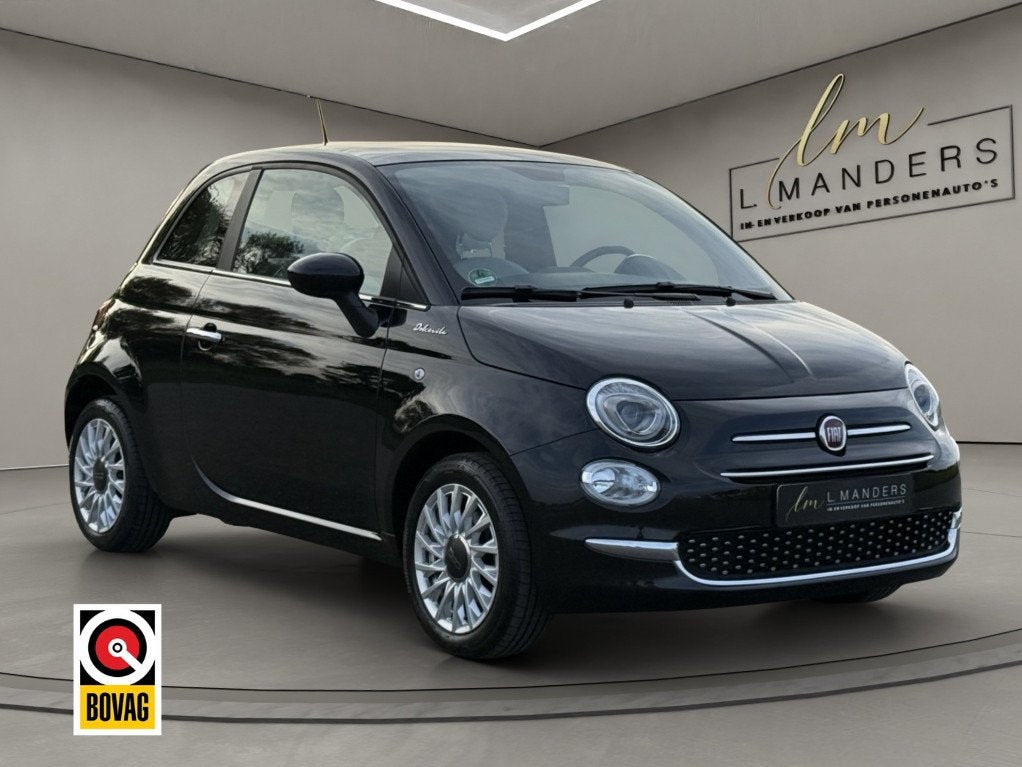 Fiat 500 1.0 Hybrid Dolcevita 2022 Zwart | Apple CarPlay | C, Gebruikt, Euro 6, 4 stoelen, Leder en Stof