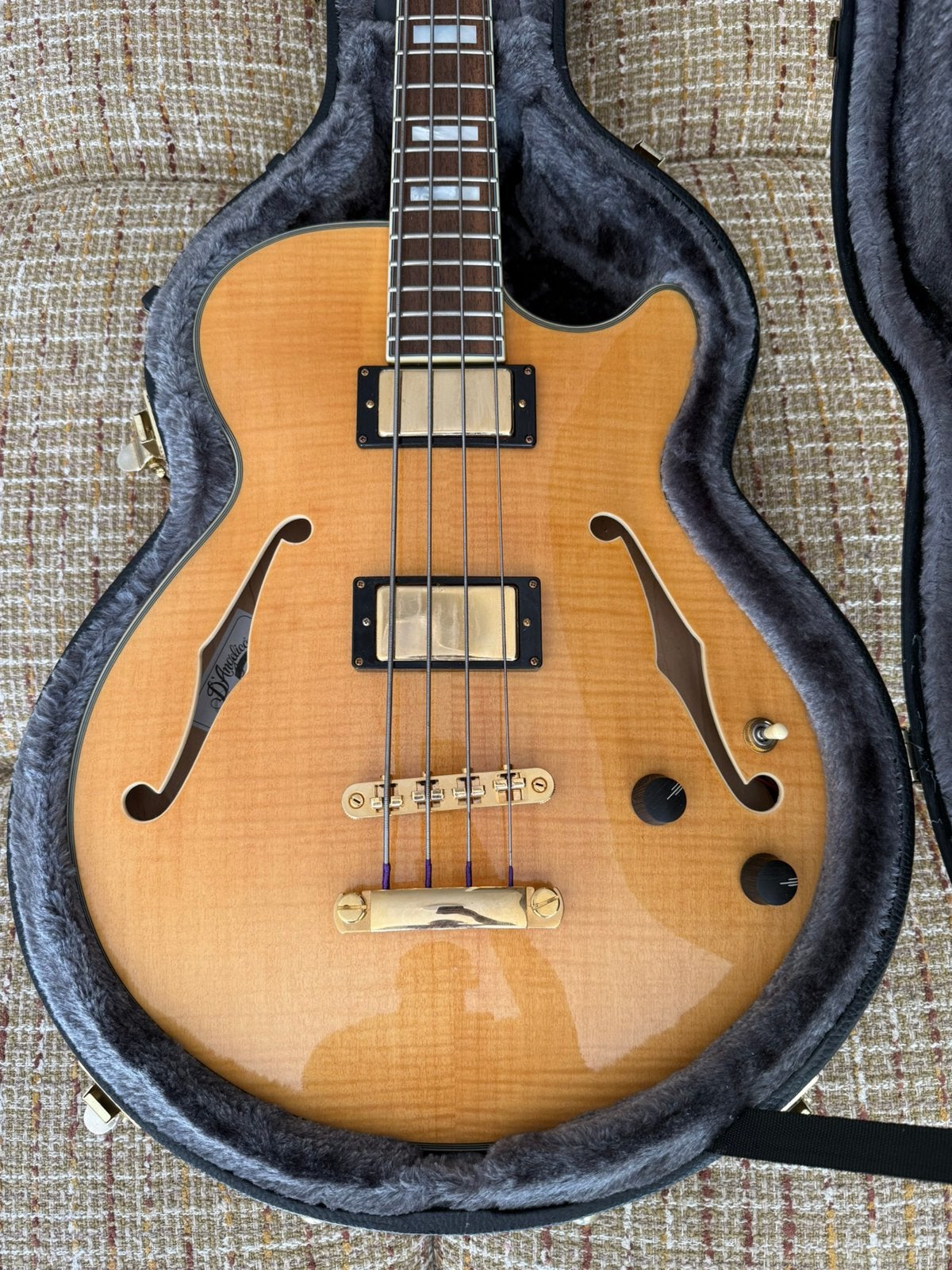 D’Angelico EX-Bass Semi-Hollow, incl. originele hardcase, Ophalen, Zo goed als nieuw, Hollow body