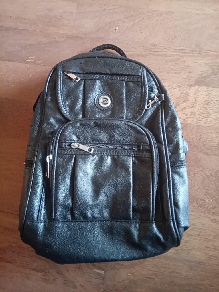 Zwarte rugzak, klein formaat, Sieraden, Tassen en Uiterlijk, Gebruikt, Minder dan 25 cm, 30 tot 45 cm, Ophalen