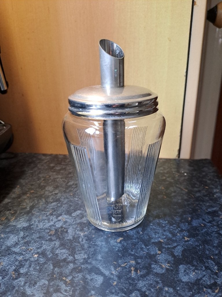 VINTAGE GLAZEN SUIKERSTROOIER MET METALEN DOP., Antiek en Kunst, Antiek | Keukenbenodigdheden, Ophalen of Verzenden
