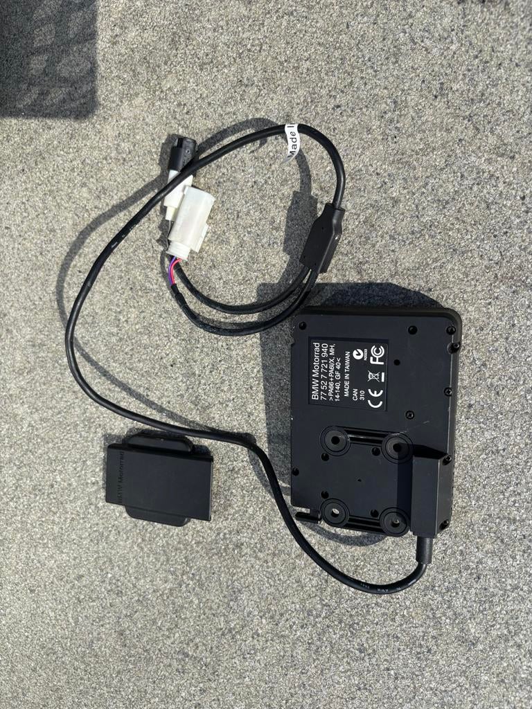 BMW Motorrad Navigator 6 Cradle houder, Motoren, Ophalen of Verzenden, Zo goed als nieuw