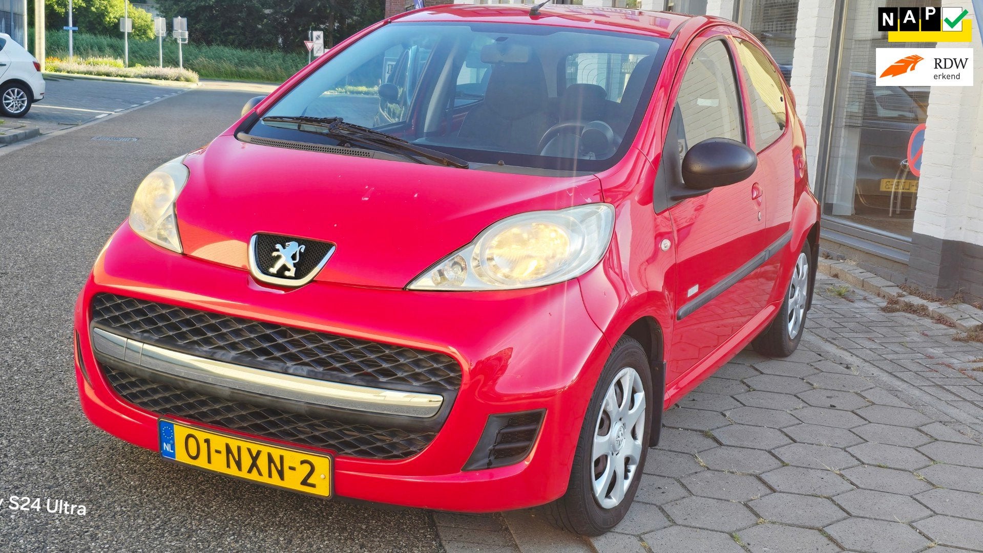 Peugeot 107 1.0-12V Millesim 200*2e eig *dealer onderhoud*la, Auto's, Peugeot, Voorwielaandrijving, Euro 5, Gebruikt, 4 stoelen