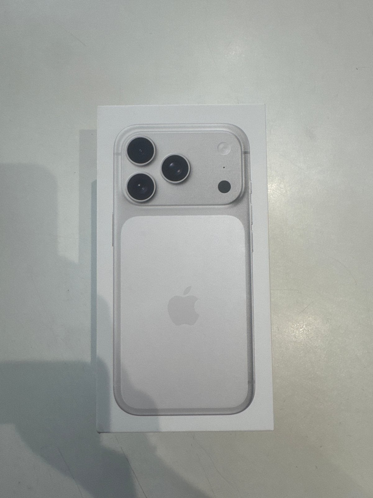 iPhone 17 Pro 256GB Zilver Nieuw en Geseald, 256 GB, Nieuw, Ophalen of Verzenden, Zonder simlock
