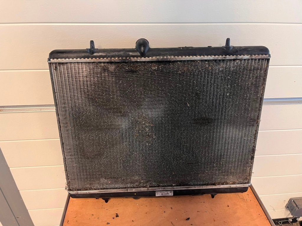 Koelwater radiateur Peugeot 308 2011, Ophalen of Verzenden, Gebruikt, Peugeot