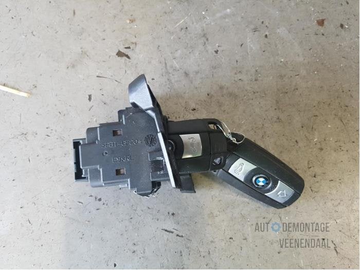 Kontaktslot + computer van een BMW 3-Serie, Gebruikt, -, -, Ophalen of Verzenden