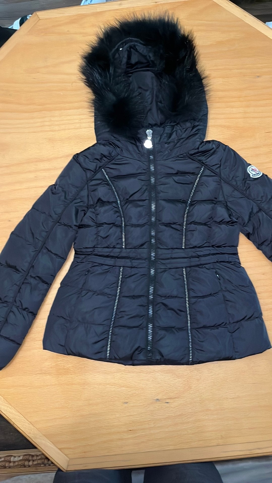 Kinder Moncler winter jas 8 jr, Ophalen, Zo goed als nieuw