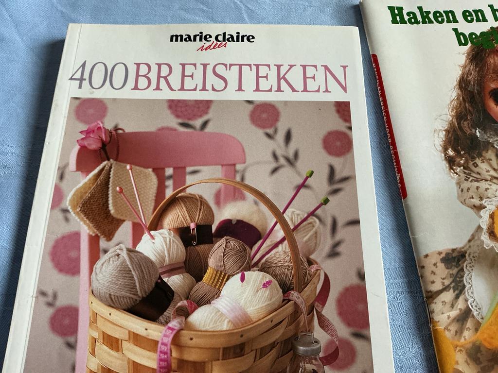 Marie Claire Idées: 400 Breisteken, Ophalen of Verzenden, Gelezen, Breien en Haken
