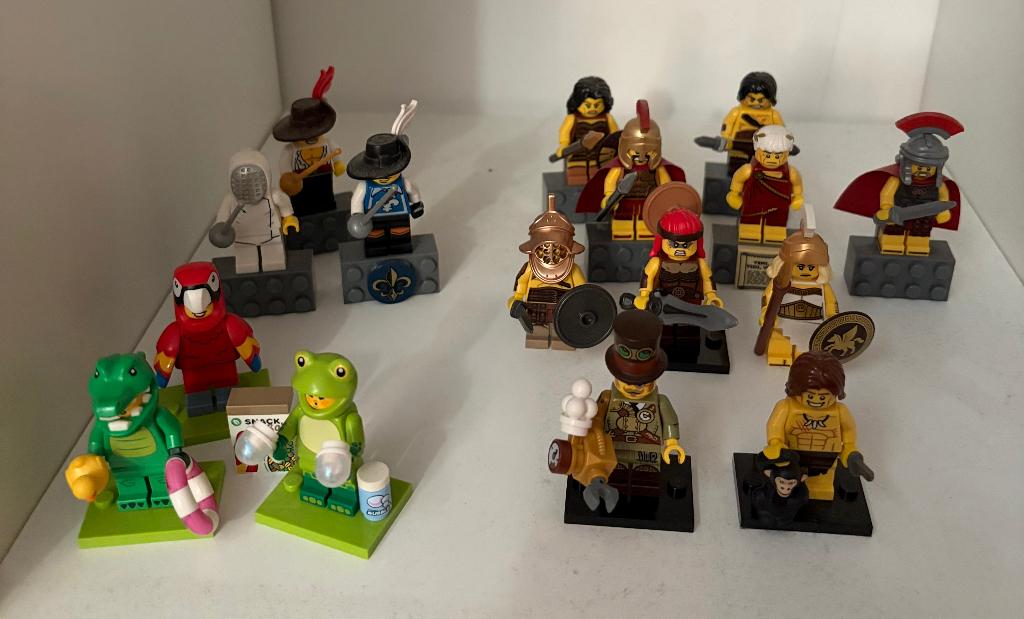 LEGO CMF Brickheadz opbergsteen roman luffy road runner, Kinderen en Baby's, Speelgoed | Duplo en Lego, Zo goed als nieuw, Lego