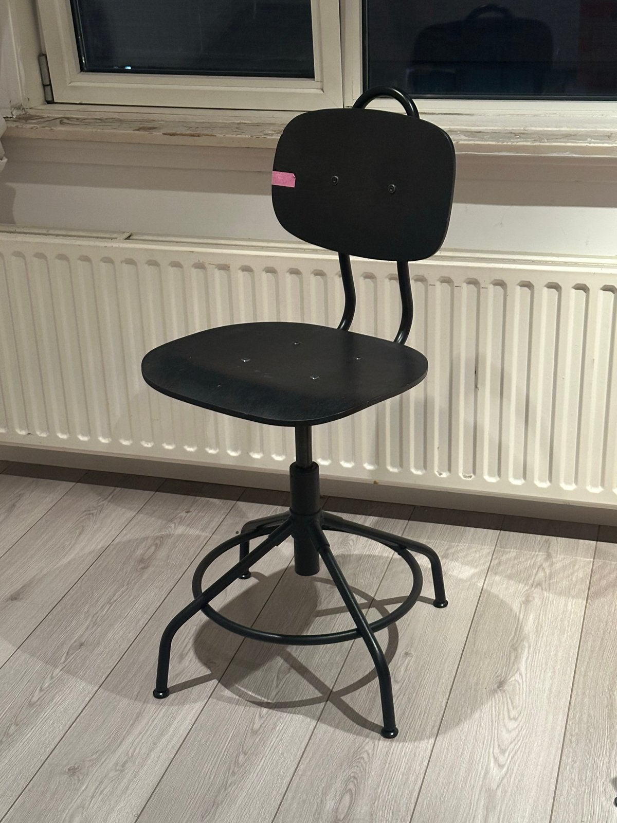Ikea desk chair in black, Ophalen, Gebruikt, Zwart, Metaal