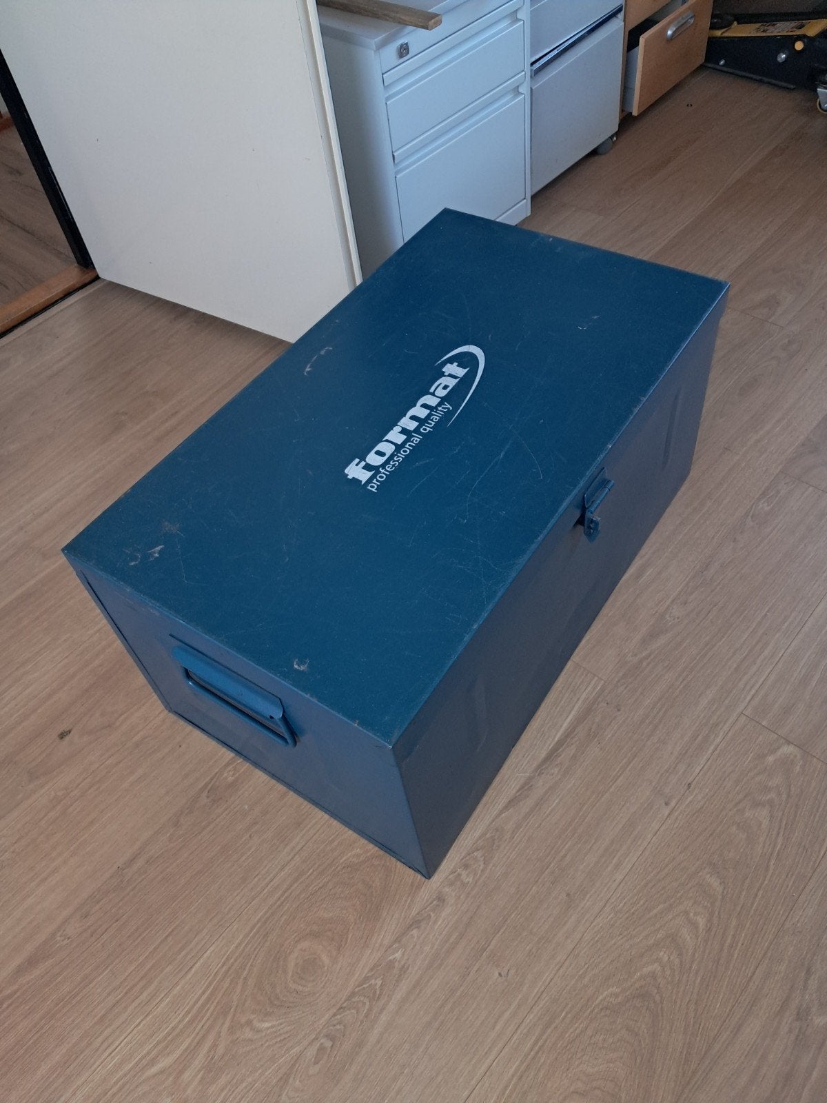 viskoffer /Stevige metalen kledingkist / opbergkist, Minder dan 50 cm, Gebruikt, 50 tot 100 cm, Ophalen of Verzenden