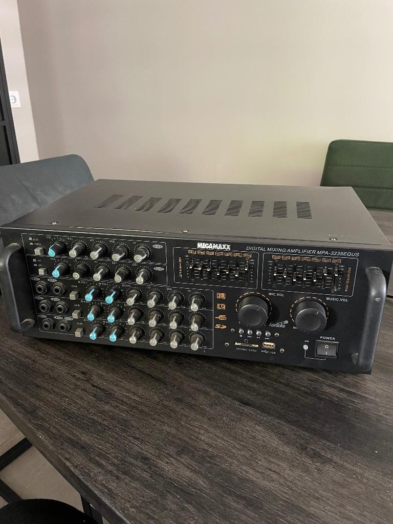 Sound system Megamaxx MPA- 3235EQUS, Ophalen, Zo goed als nieuw, Overige typen