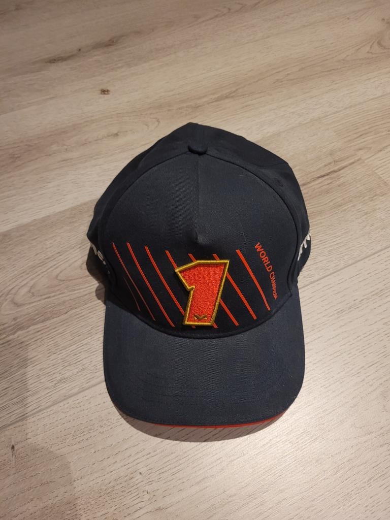 Max Verstappen Wereldkampioen Pet - Nieuw met labels, Nieuw, Max Verstappen, Pet, One size fits all