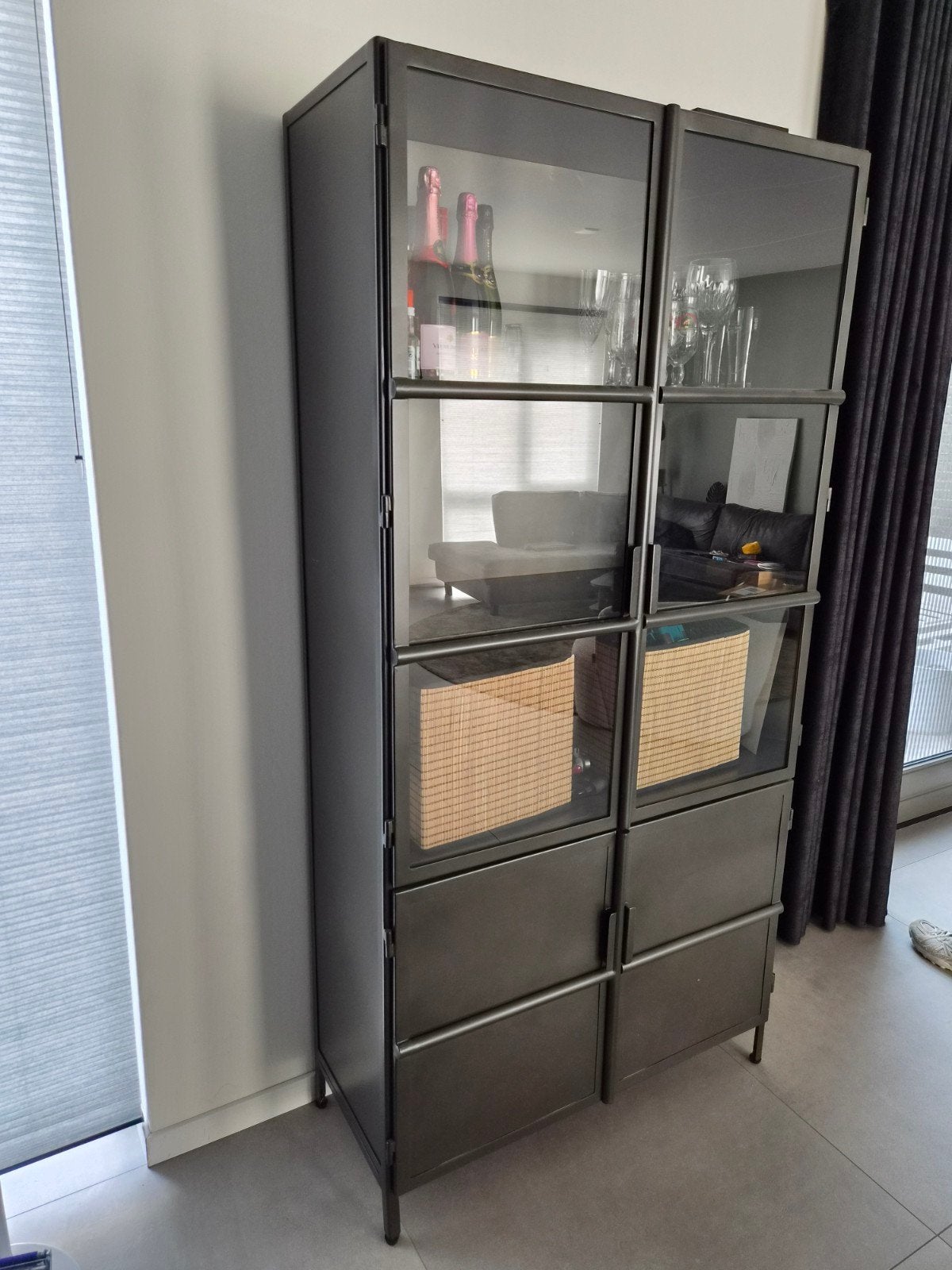 Stalen kast met glazen deuren, Ophalen, 200 cm of meer, Zo goed als nieuw, Glas