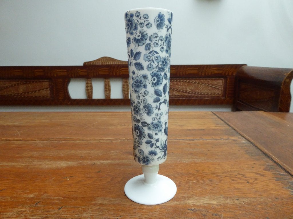 Vintage opaline vaas met blauwe decoratie, Ophalen of Verzenden