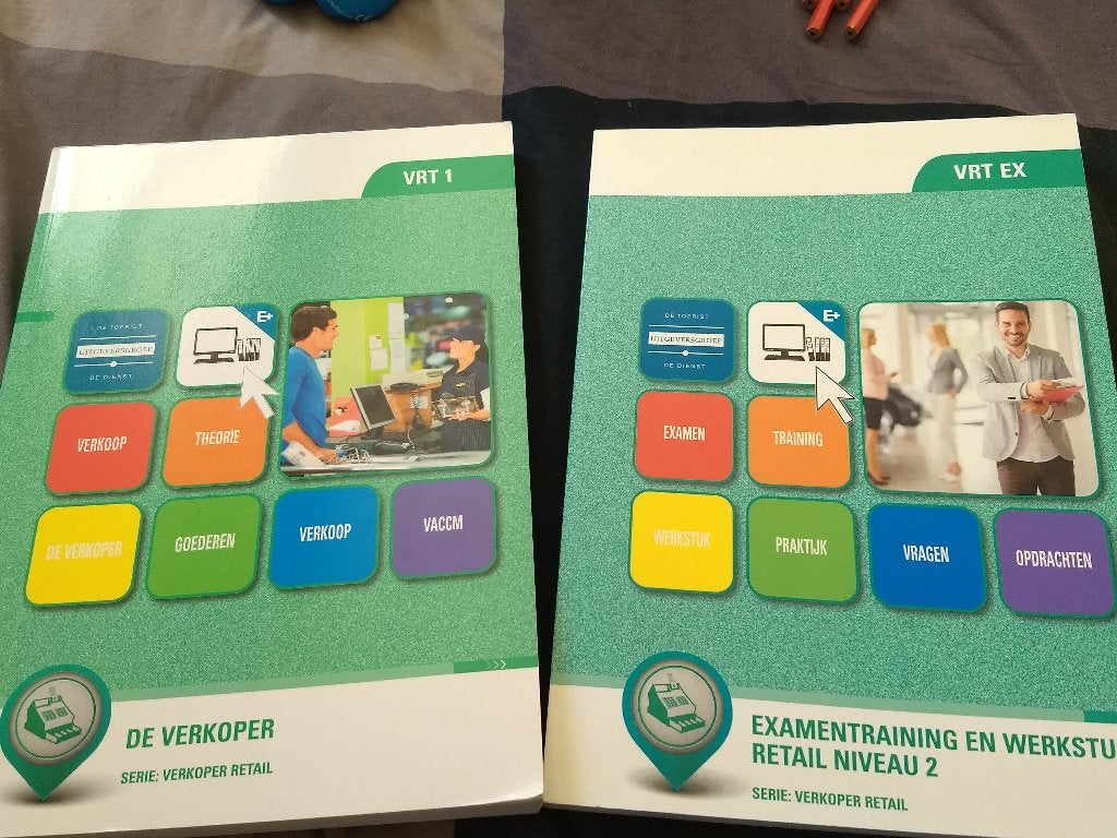 VRT1 de verkoper en VRTex examen training niveau 2, Boeken, Ophalen of Verzenden, Zo goed als nieuw, Overige niveaus