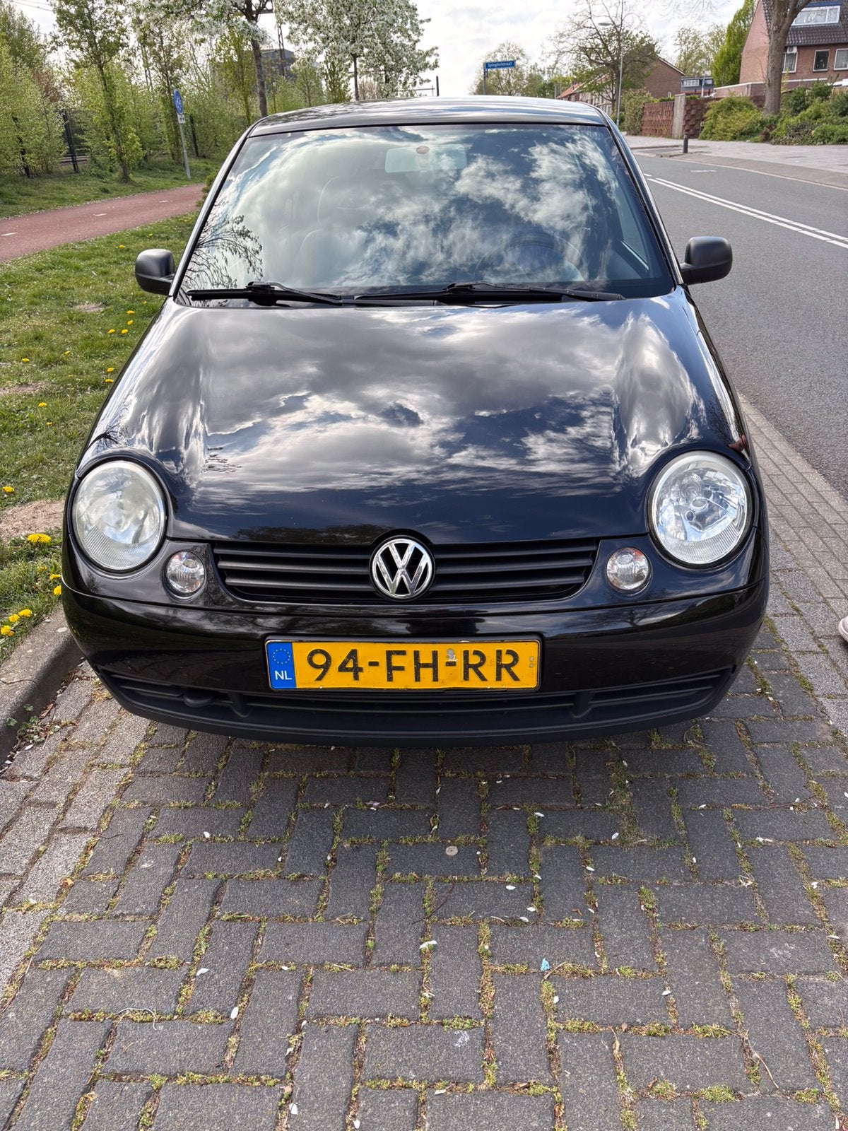 Volkswagen Lupo 1.4 55KW 2000 Zwart, Auto's, Volkswagen, Voorwielaandrijving, 450 kg, 74 pk, 31 €/maand