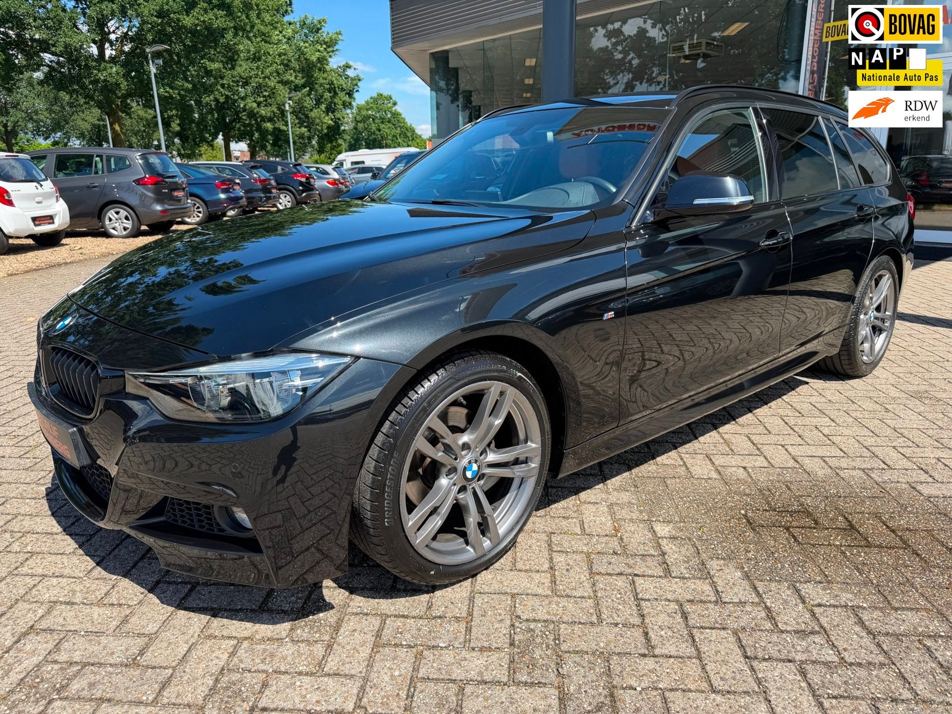 BMW 3-serie Touring 318i M Sport Corporate Lease Automaat, N, Dealer onderhouden, Gebruikt, Euro 6, 1465 kg