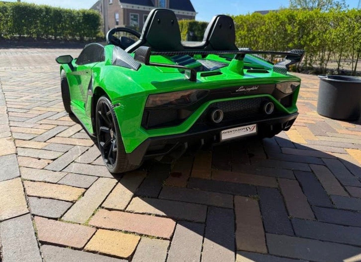 2 persoons! Lamborghini Aventador SVJ Accu Auto - Groen, Ophalen, Gebruikt
