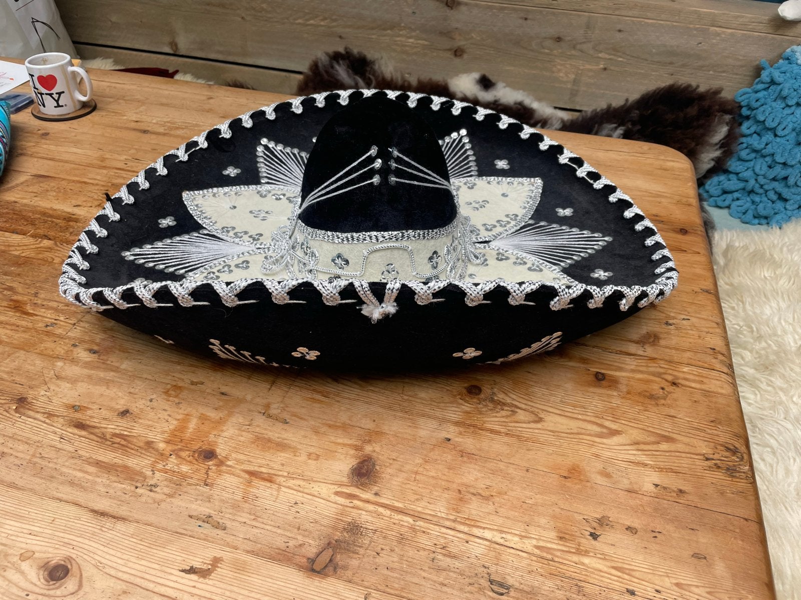 Sombrero - Zwart met zilveren borduursels - Made in Mexico, Ophalen, Zo goed als nieuw, 58 cm (L, 7¼ inch) of meer, Hoed