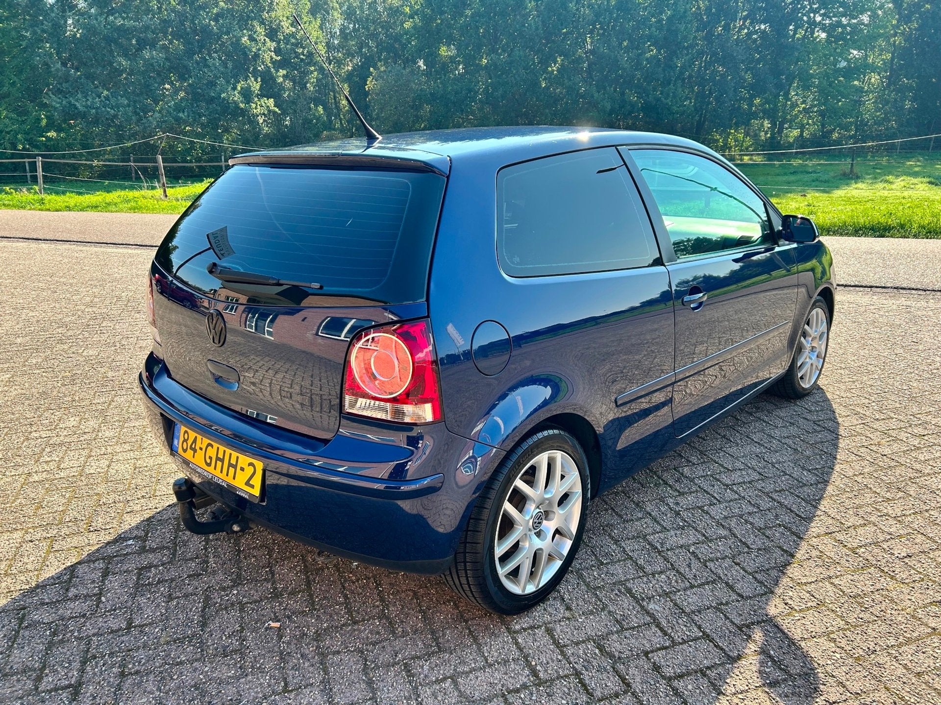 Volkswagen Polo 1.4-16V Comfortline//Airco//APK 31-3-2027, Voorwielaandrijving, Gebruikt, 4 cilinders, Blauw