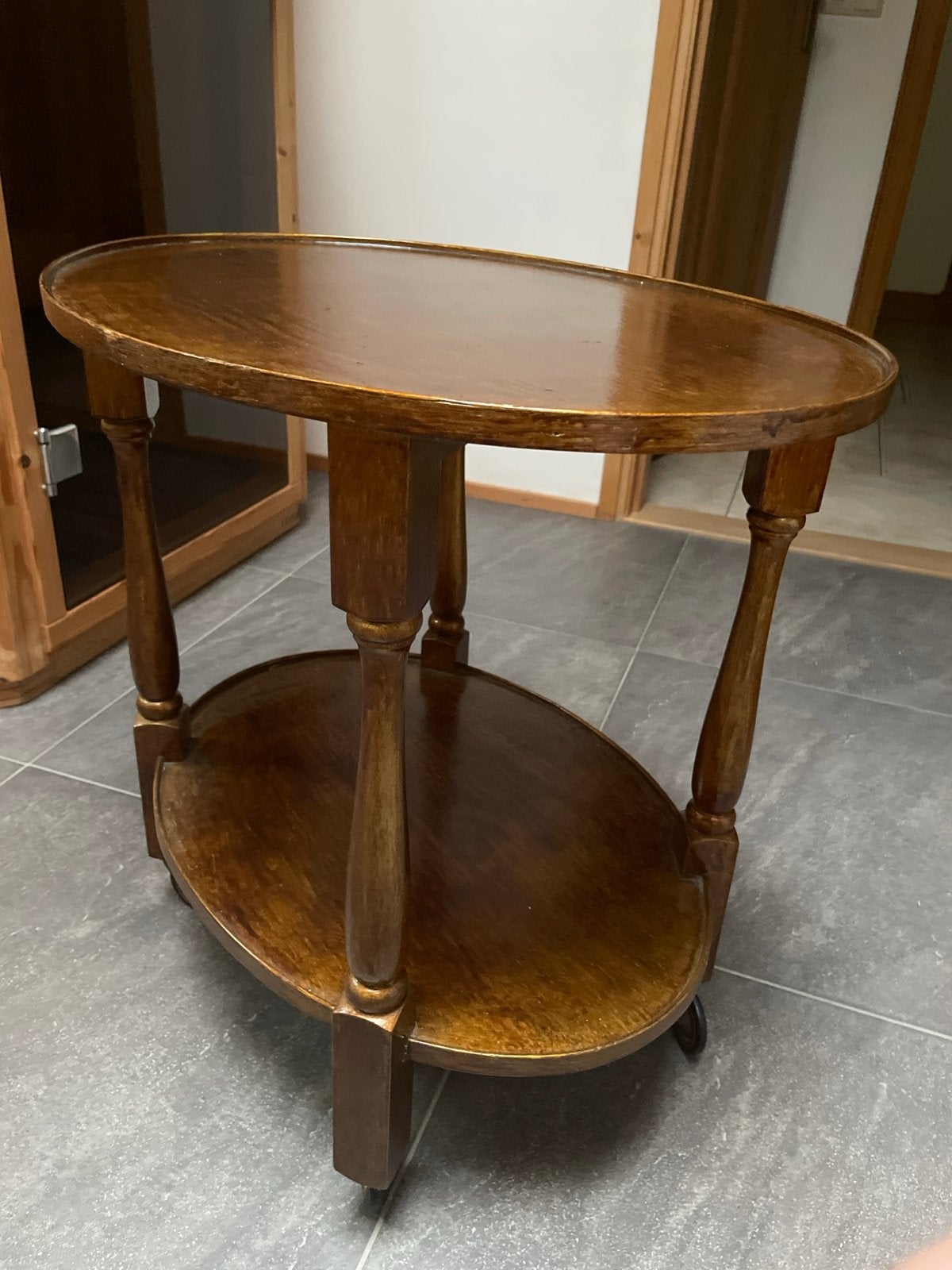 Vintage houten theewagen / tafeltje op wieltjes, Ophalen