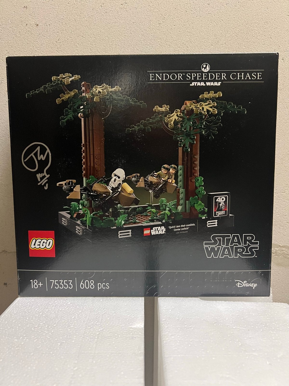 LEGO 75353 Endor Speeder Chase Diorama Nieuw & gesigneerd, Star Wars, Lego, Nieuw, Ophalen of Verzenden