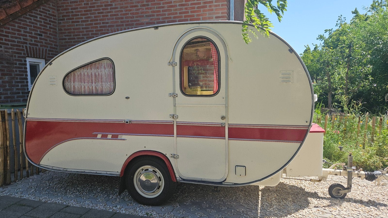 Vintage Yvonne Mostard - Compact en Charmant, Caravans en Kamperen, Caravans, Overige merken, Tot en met 3, Particulier, 500 - 750 kg