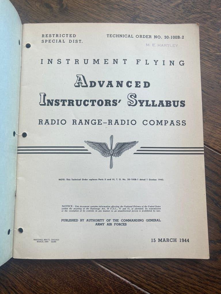 WO2 Amerikaans Piloten handboek vliegen manual radio USAAF, Amerika, Verzenden, Boek of Tijdschrift