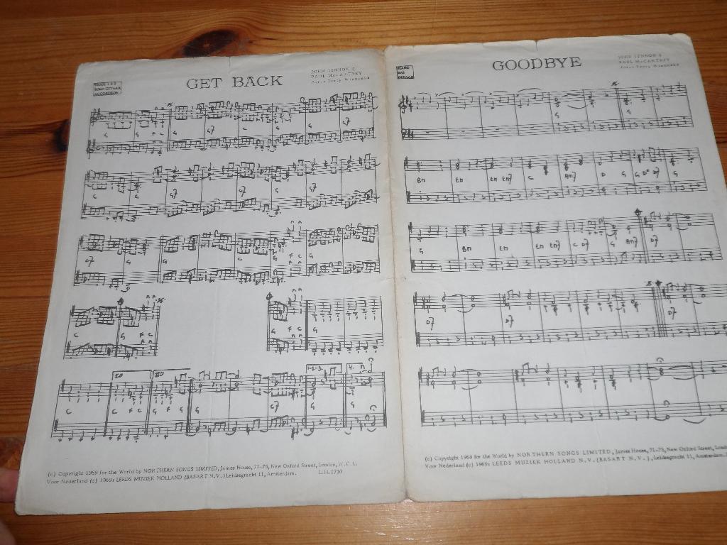 Losse bladmuziek - Beatles, Muziek en Instrumenten, Bladmuziek, Gebruikt, Gitaar, Ophalen of Verzenden, Artiest of Componist