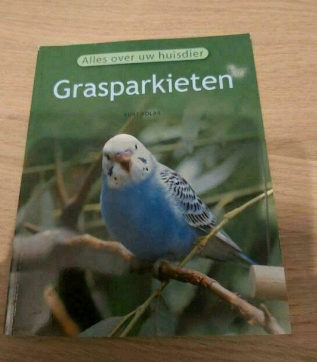 boek over grasparkieten als nieuw, Ophalen of Verzenden, Zo goed als nieuw