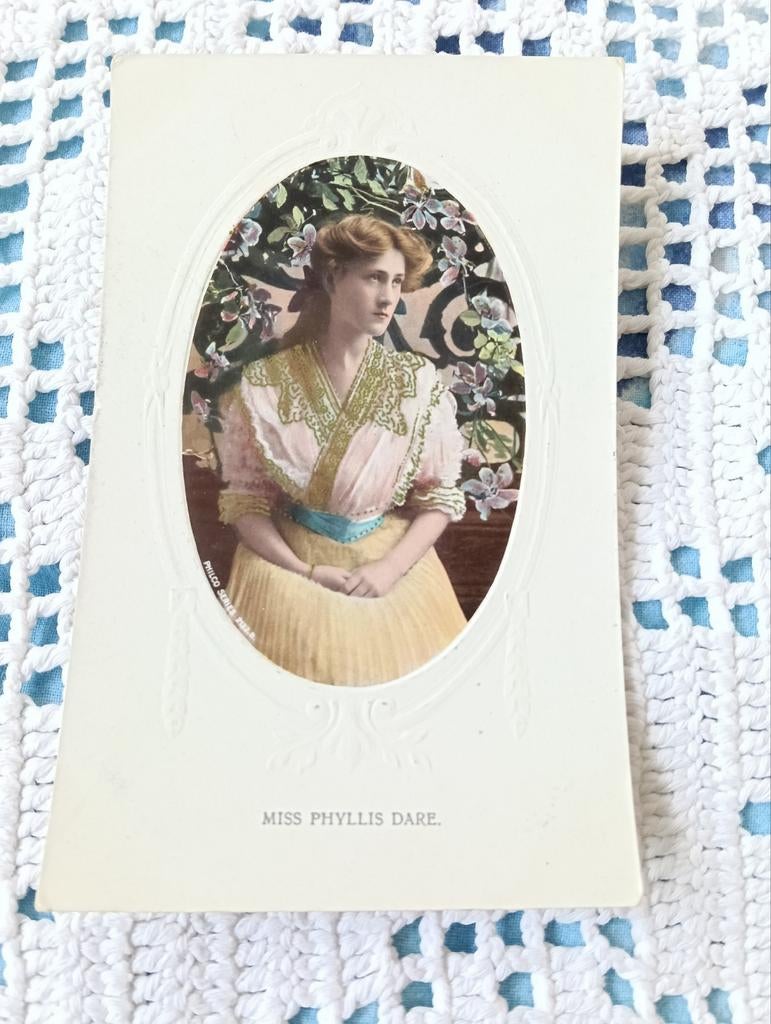 Oude Ansichtkaart: Miss Phyllis Dare, Actrice (Voor 1920), Ophalen of Verzenden, Voor 1920, Gelopen