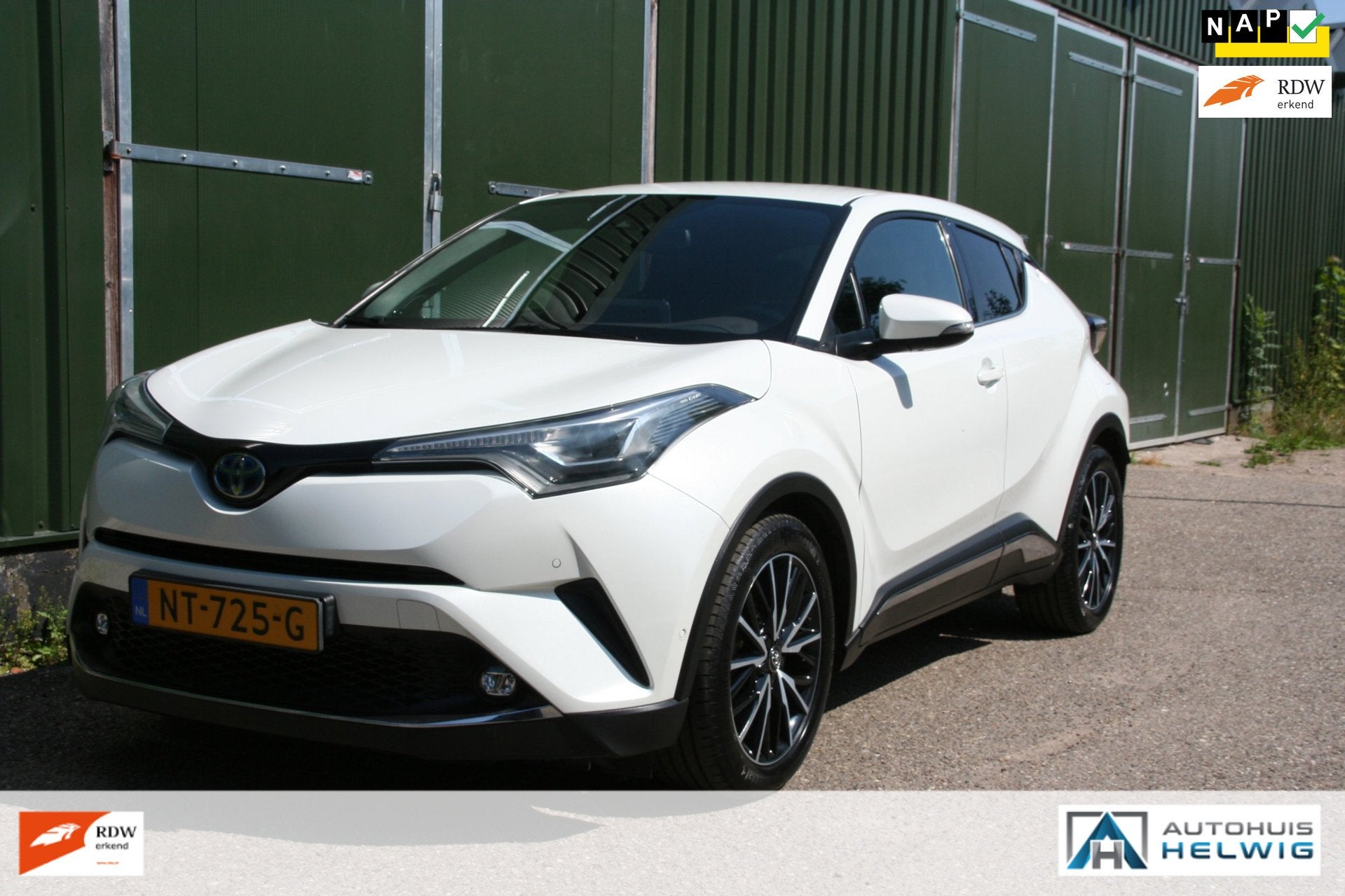 Toyota C-HR 1.8 Hybrid Premium Excecutive, LEER, NAVIGATIE,, Auto's, Dealer onderhouden, 4 cilinders, Leder en Stof, Wit