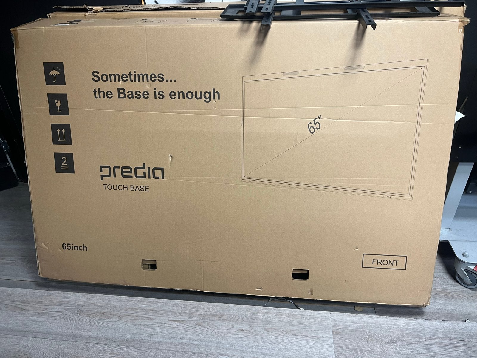 Nieuwe Predia Touch Base 65 inch TV, 50 Hz, Nieuw, 100 cm of meer, Ophalen