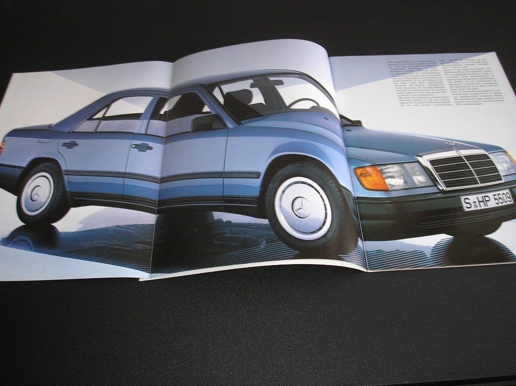 Mercedes-Benz E-Klasse benzine-modellen W124, april 1985, Ophalen of Verzenden, Gelezen, Mercedes