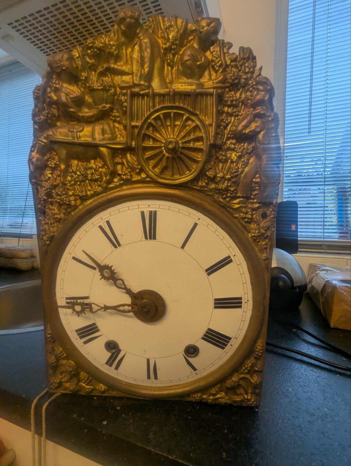 Te koop: comtoise klok met wekkerwerk, Ophalen