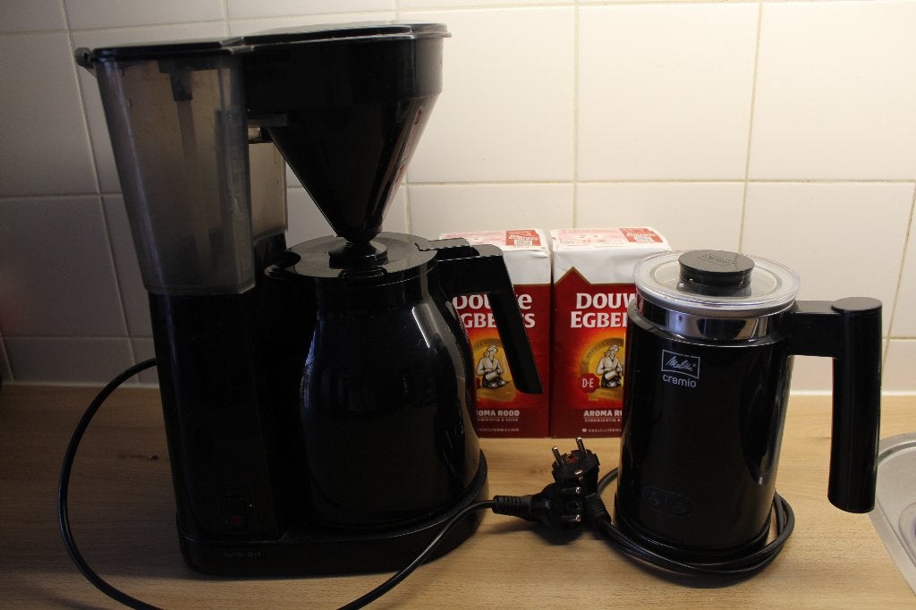 MELITTA 1023-06 koffiezetapparaat met warmhoudkan + extra’s, Witgoed en Apparatuur, Koffiezetapparaten, Ophalen, Gebruikt, 10 kopjes of meer