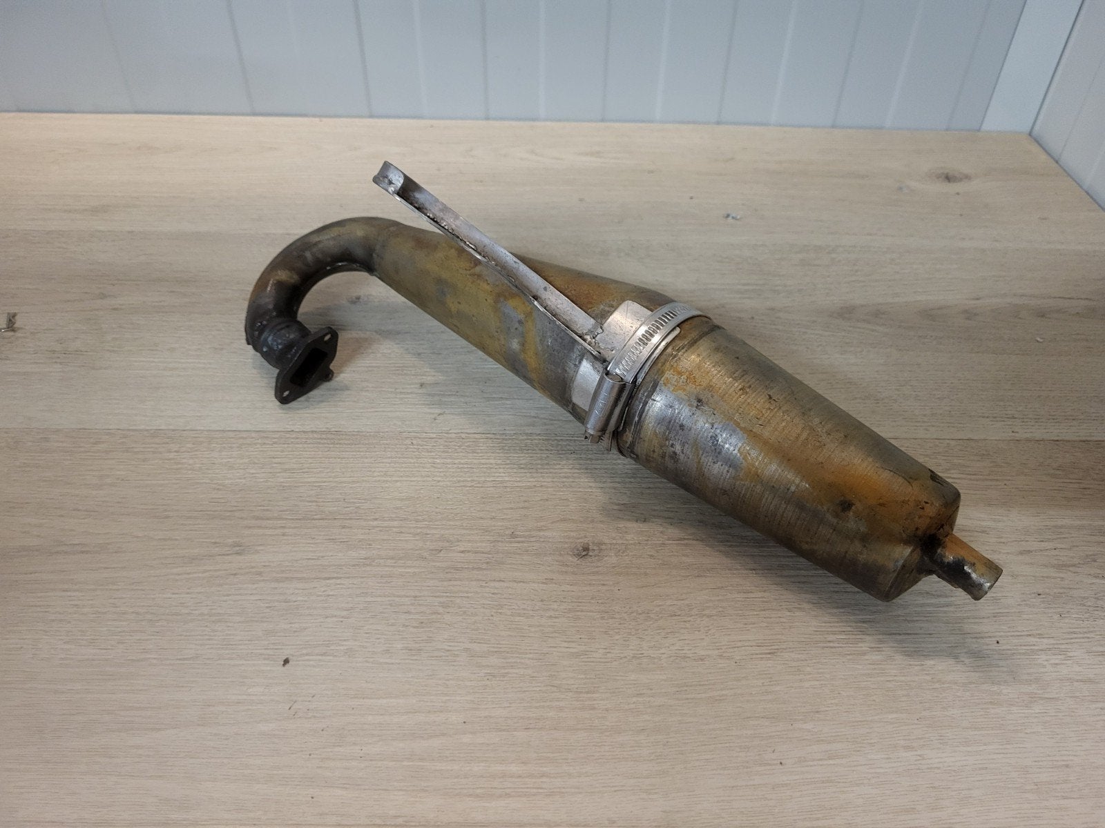 Fg samba racing uitlaat, Ophalen of Verzenden, Overige schalen, Benzine, Onderdeel