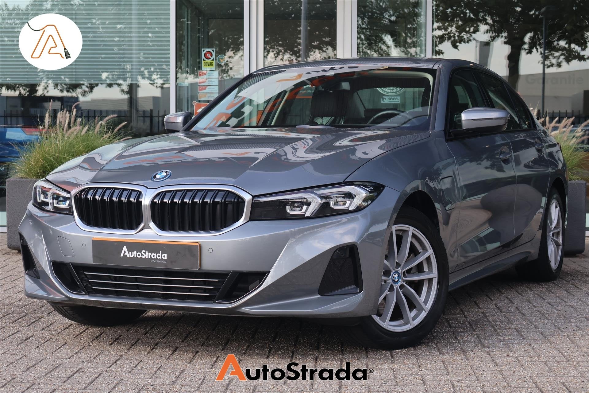 BMW 3-Serie (g20) 320e High Executive 204pk | Curved Display, Auto's, 1998 cc, 77 km/l, Gebruikt, 4 cilinders