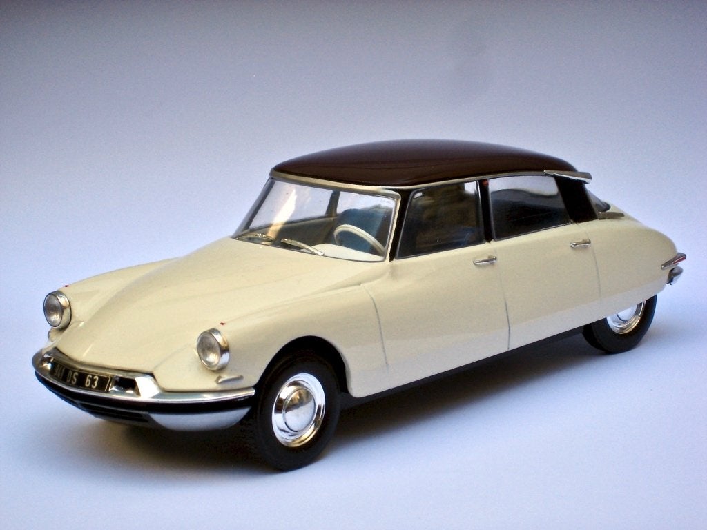 Citroen DS 19 '56 Champagne Aubergine dak Hachette #14 1:24, Hobby en Vrije tijd, Ophalen of Verzenden, Nieuw, Auto, Overige merken